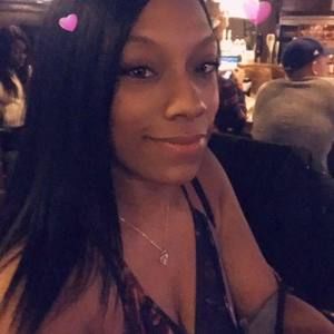 Meet your Posher, Jasmine